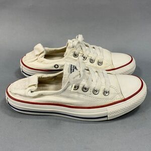 Converse Women's Size 6 Chuck Taylor All Star Shoreline Slip On Sneakers